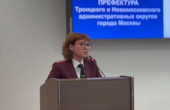 photo 5474480244967735498 y