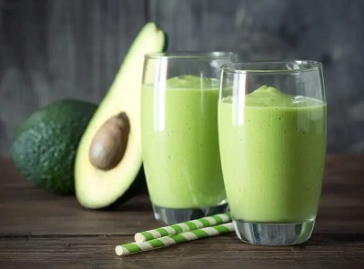 avocado smoothie e1598370235339