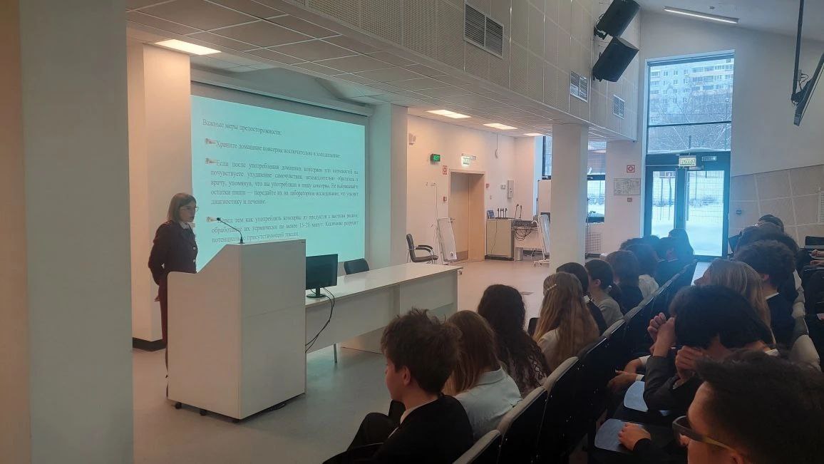 photo 5188405886567781032 y